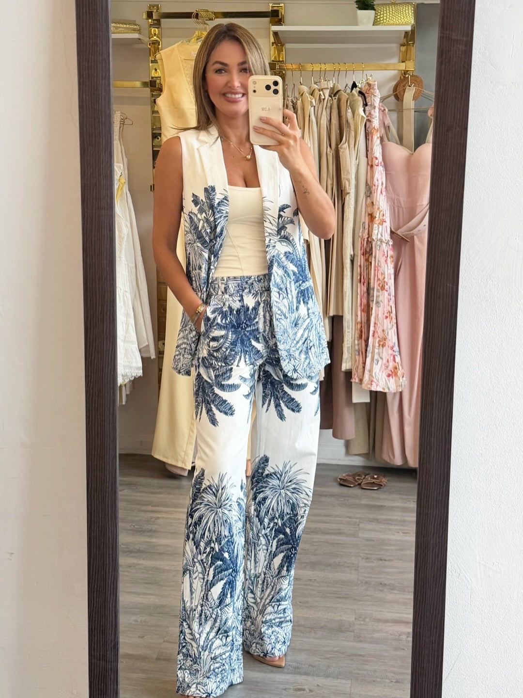 Cristy set