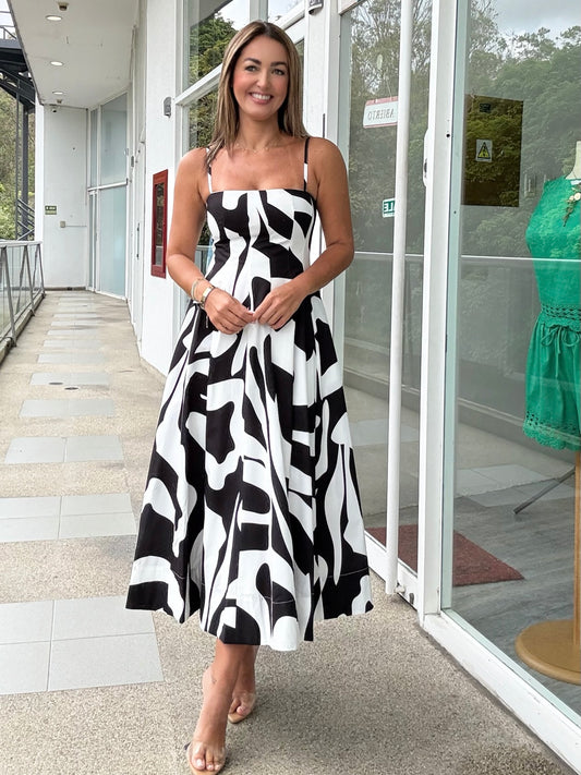 Sara dress